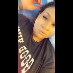 Meet your Posher, Kimberly